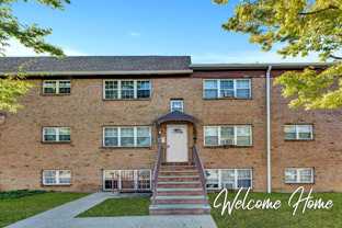 141 College Dr - Photo 1 of 1