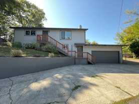 5121 Se 136th Ave - Photo 1 of 1