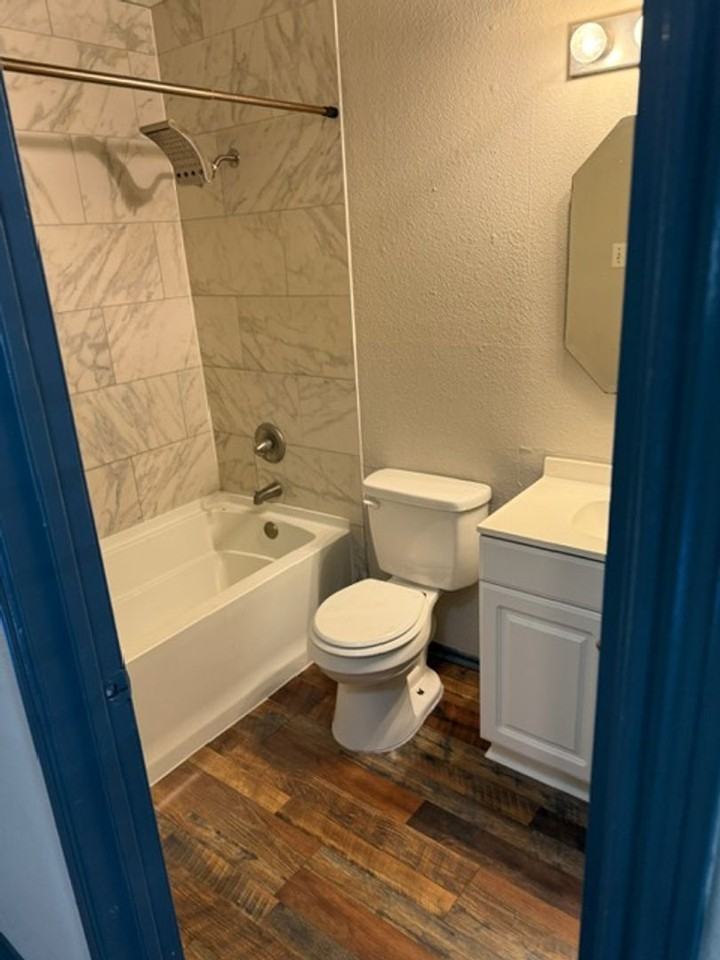 1113 Dartmouth St #A - Photo 6 of 19