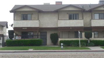 featured image of 3461 S Chester Ave #08