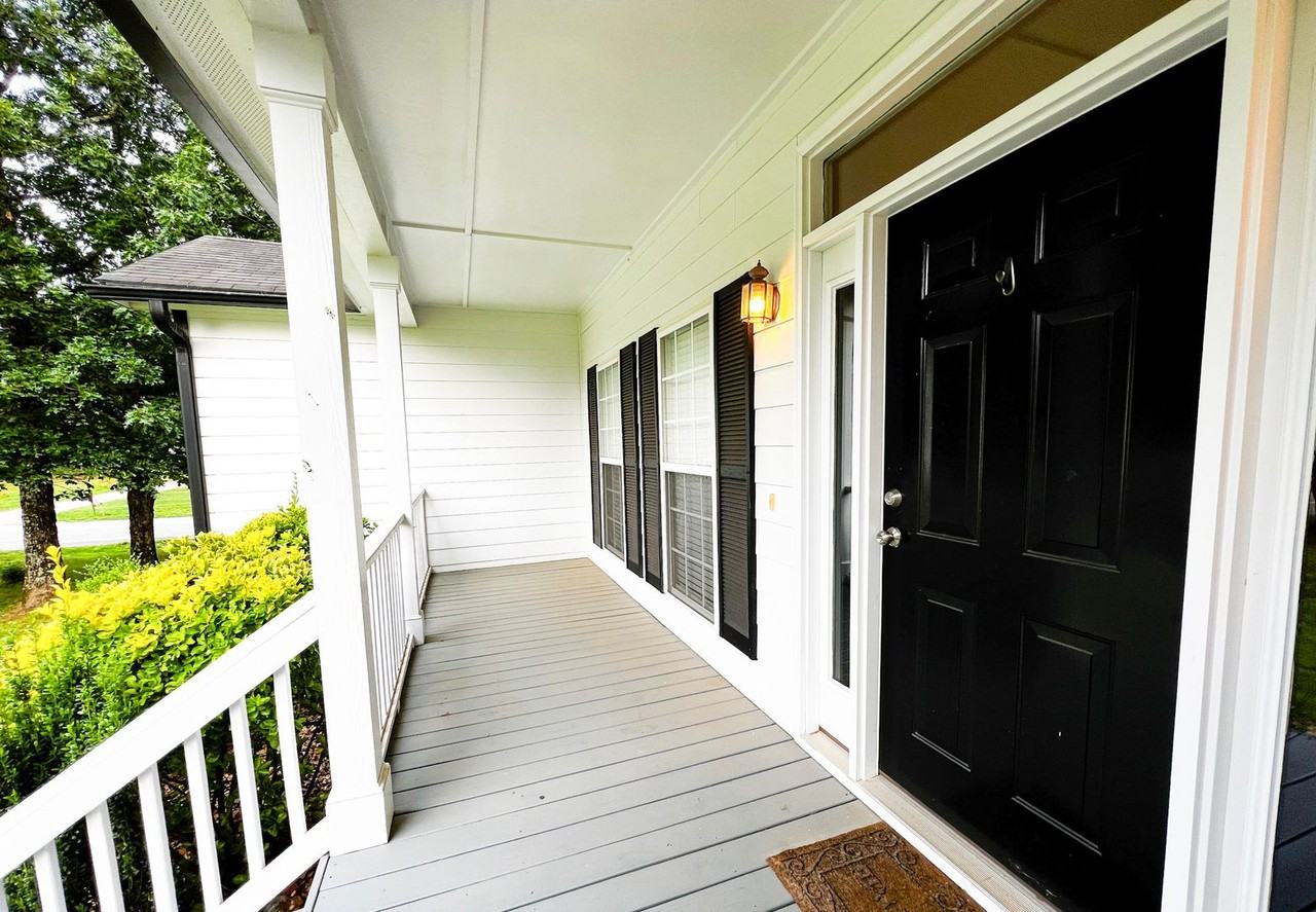 1412 Turfwood Dr - Photo 3 of 25