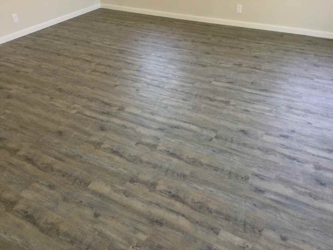 2945 D St - Photo 3 of 31