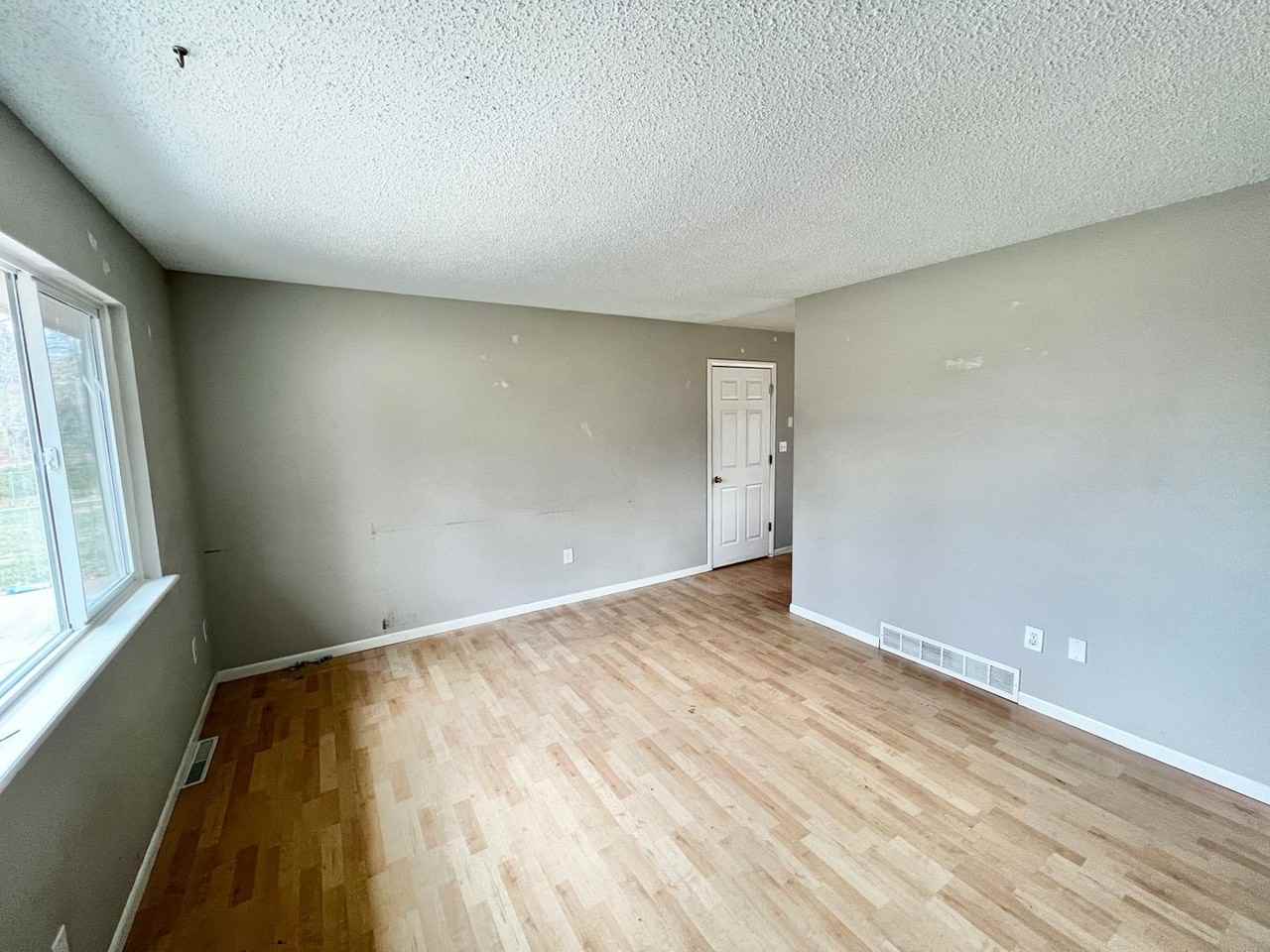 2507 Timber Ct - Photo 3 of 28