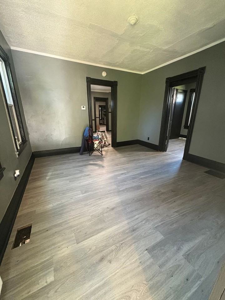 191 Lewis St - Photo 3 of 14