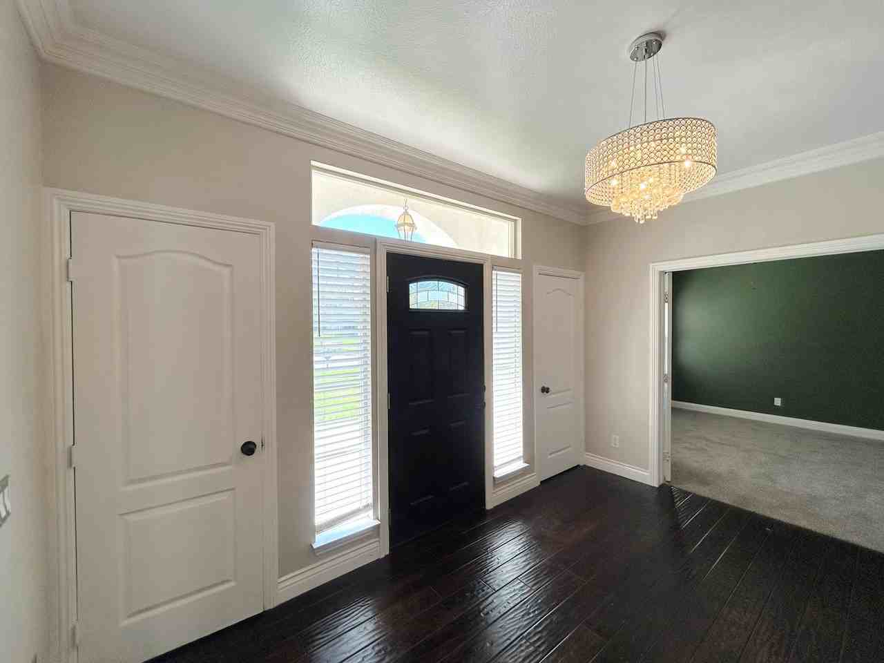 629 Golden West Dr - Photo 4 of 24