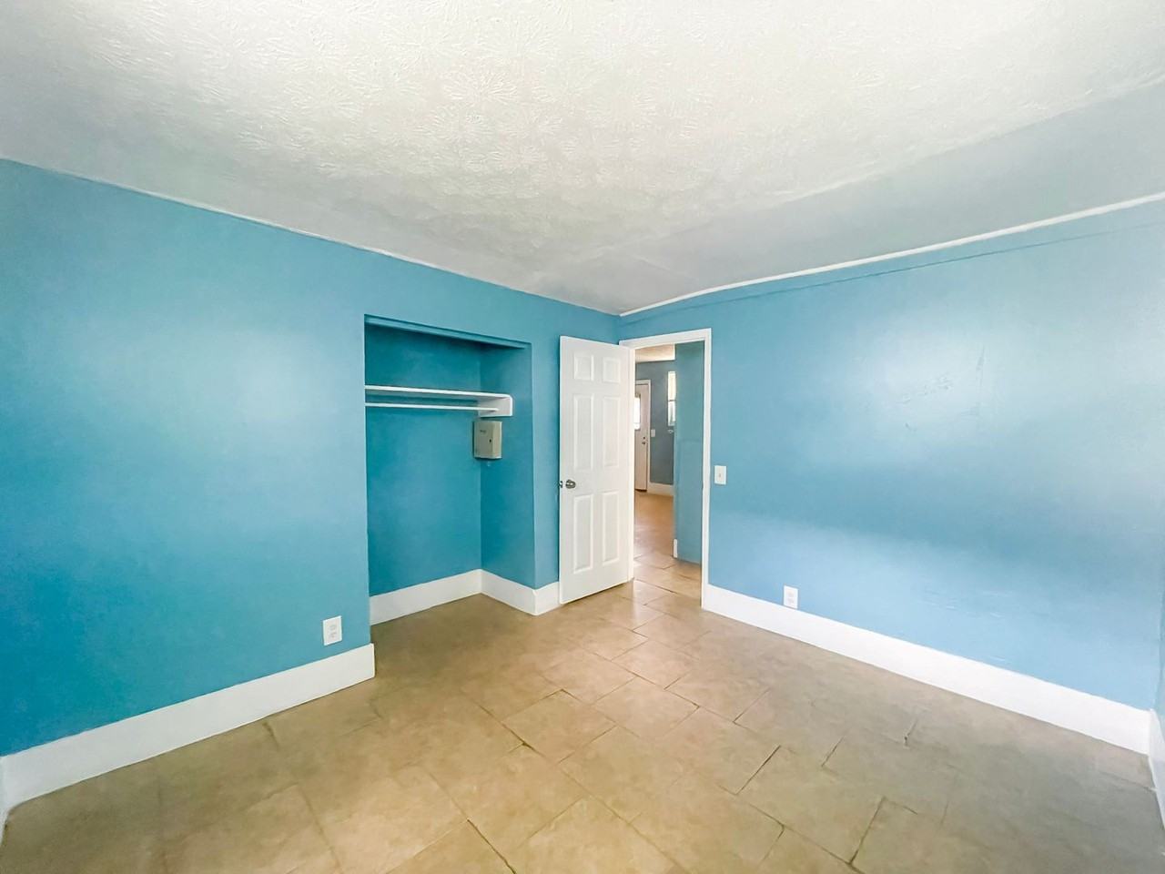 926 725, 735, 745, 916, and 926 Eaverson Street ##735 - Photo 2 of 4