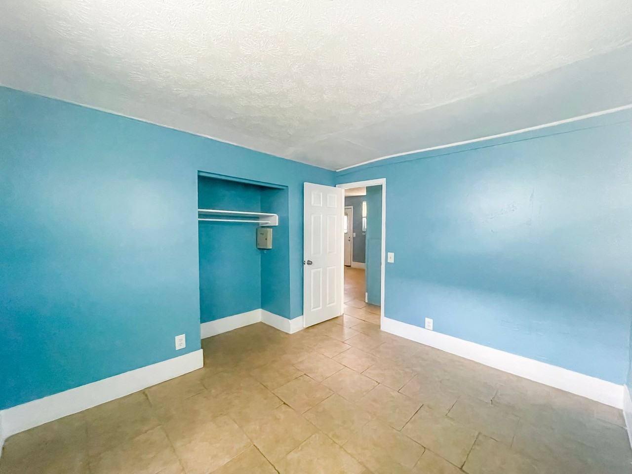 926 725, 735, 745, 916, and 926 Eaverson Street ##735 - Photo 4 of 4