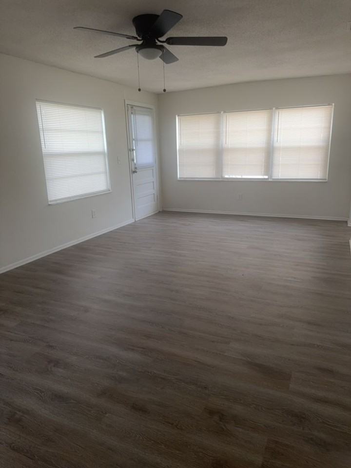 50 6th St - Photo 6 of 15