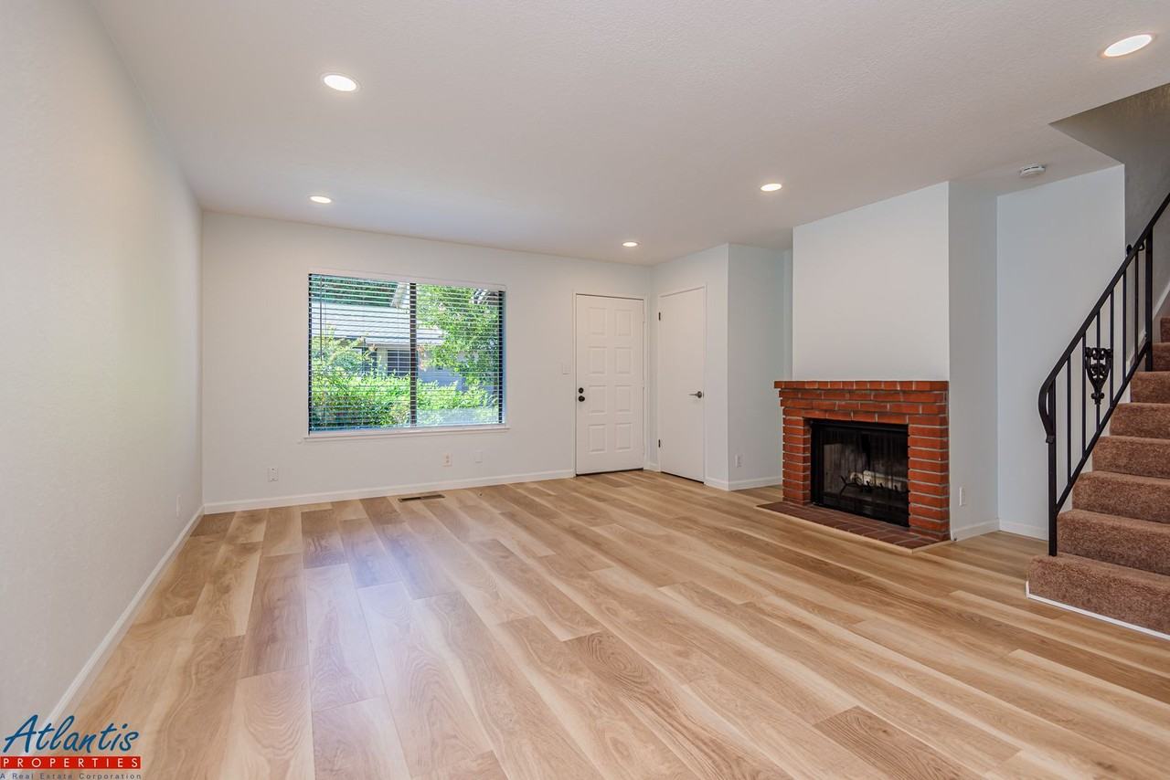 2948 Moorpark Ave - Photo 2 of 20