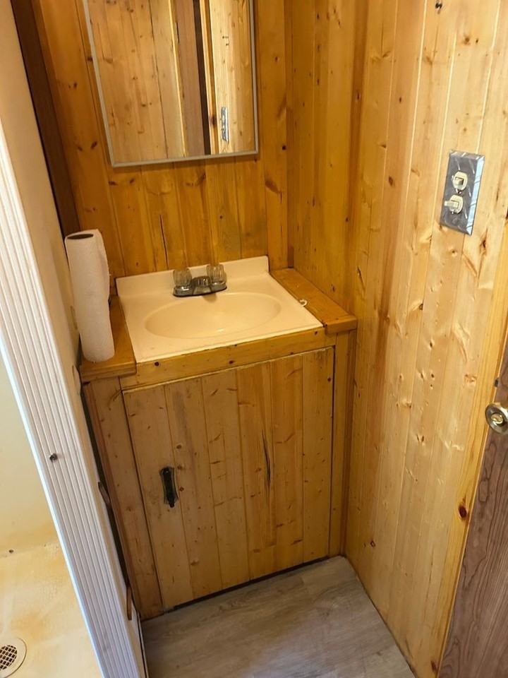 4290 S Lake Dr - Photo 6 of 29