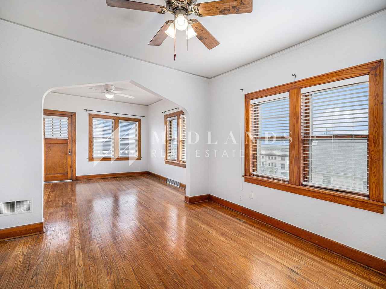 815 Pierce St - Photo 5 of 17