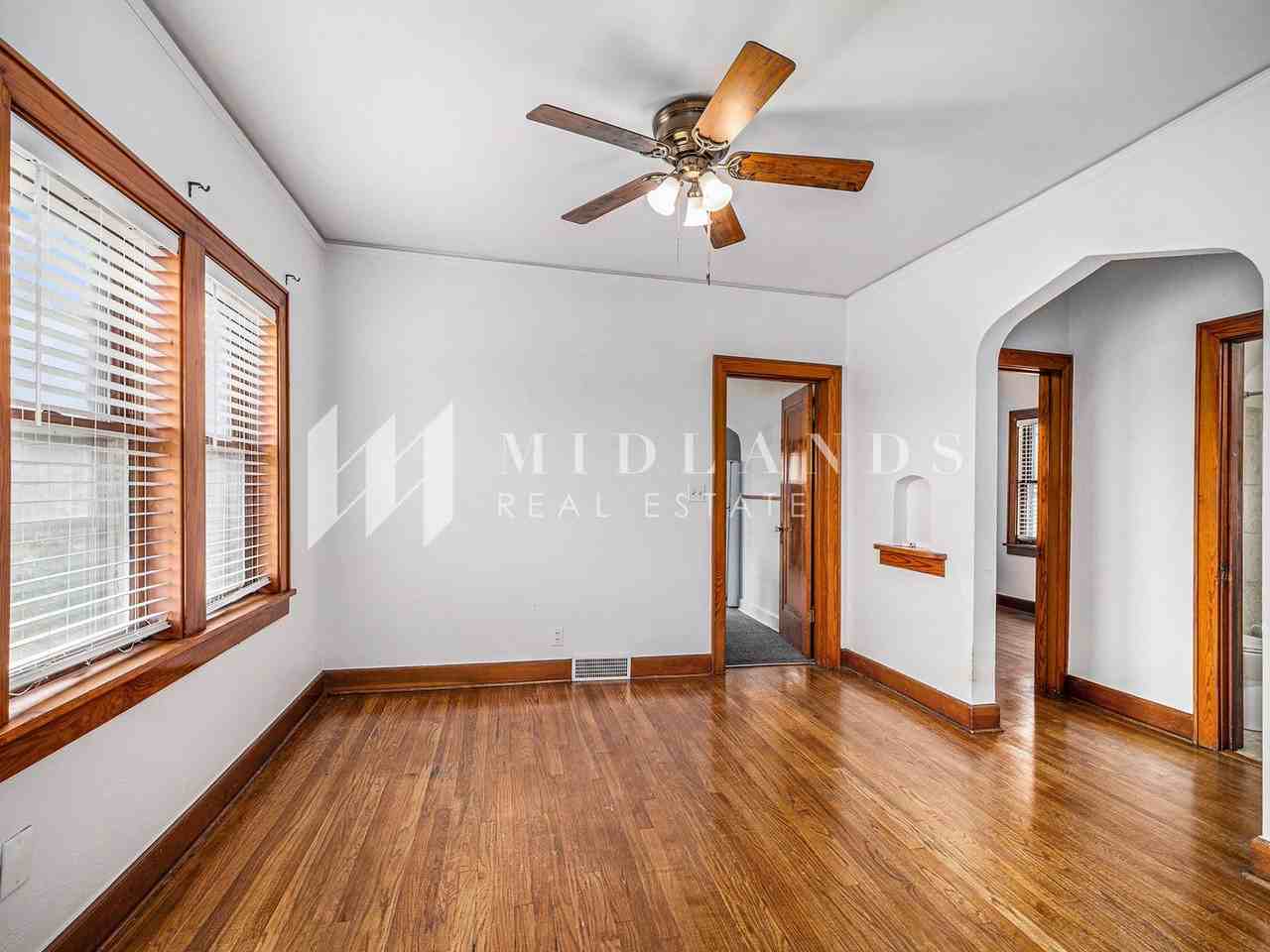 815 Pierce St - Photo 6 of 17