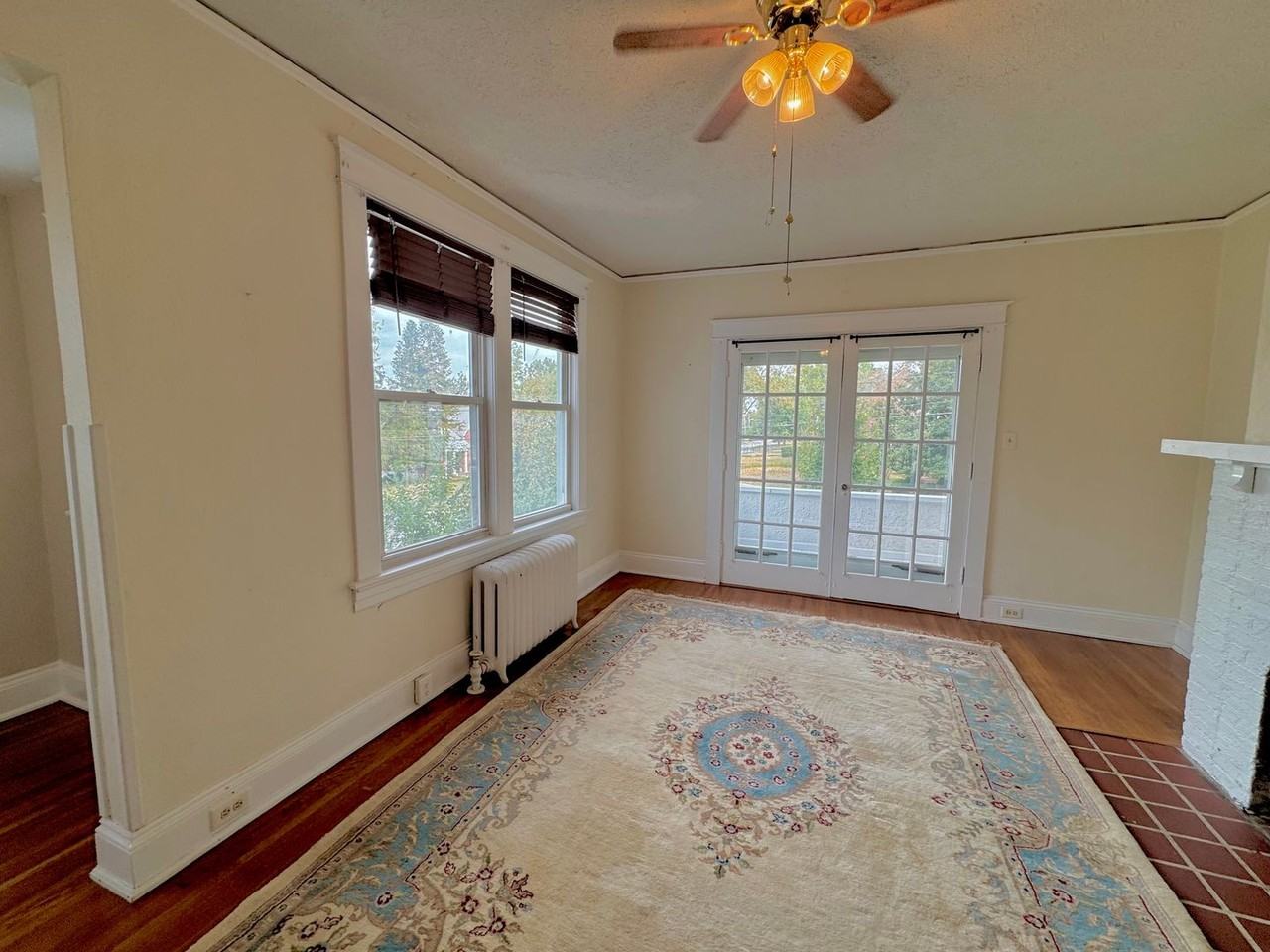 111 1/2 Connecticut Ave - Photo 3 of 12
