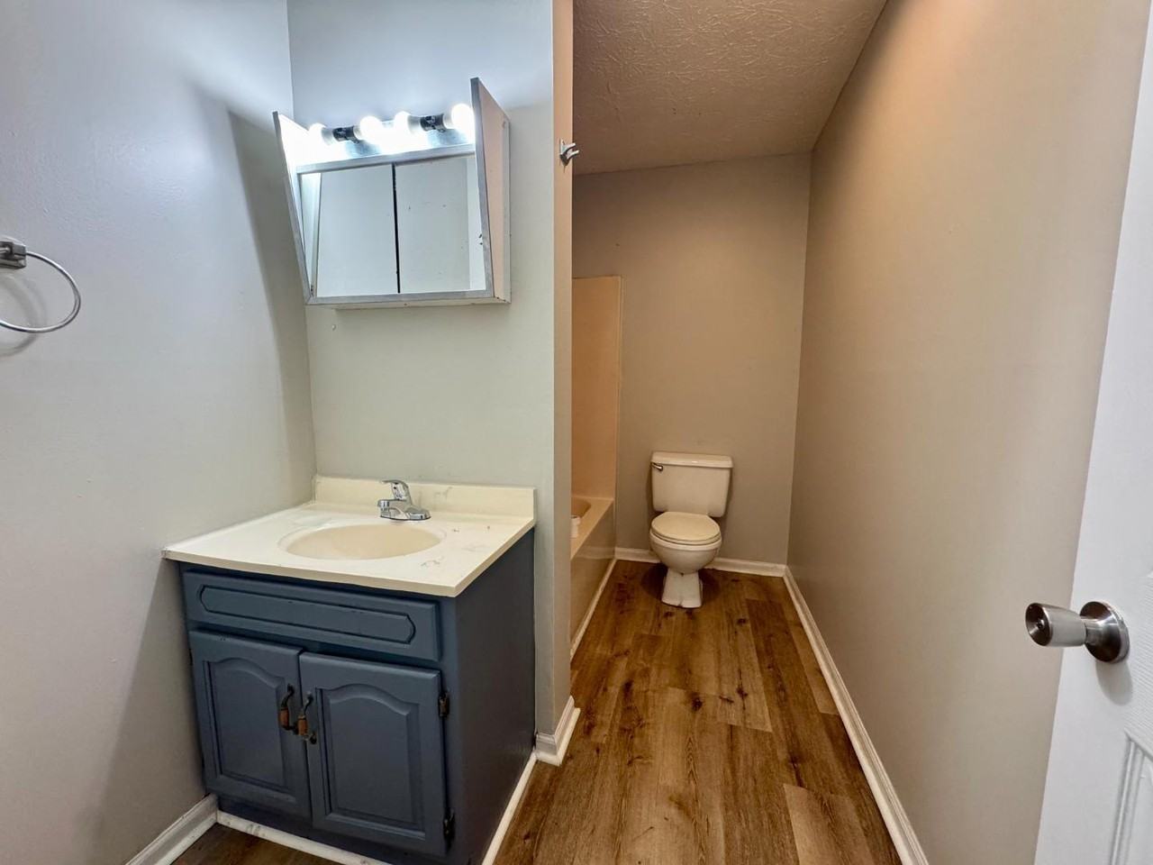 Timbers - Photo 4 of 4