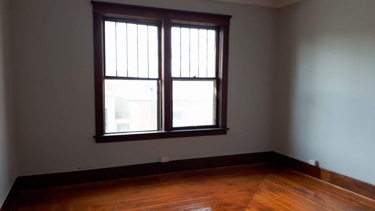 101 Ontario St #1 - Photo 2 of 15