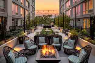 1313 E Burnside St - Photo 1 of 1