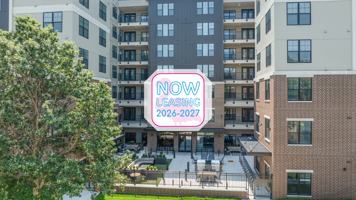 featured image of 405 E Stoughton St