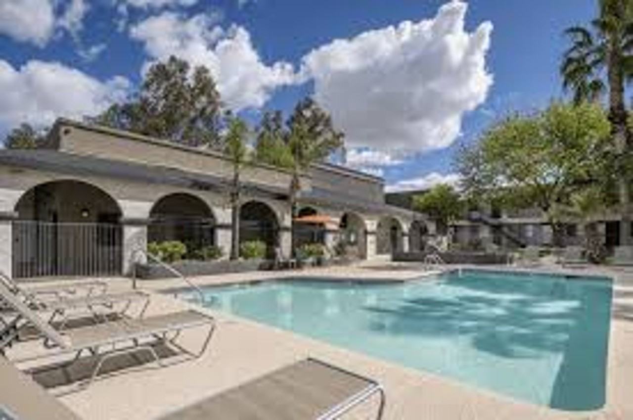 Juniper Canyon *Newly Remodeled Units* - Photo 5 of 47