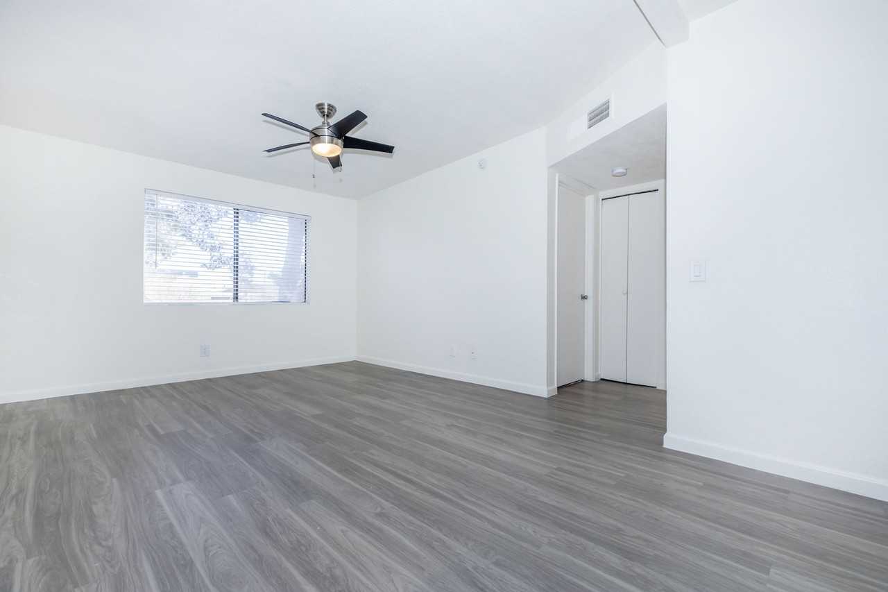 Juniper Canyon *Newly Remodeled Units* - Photo 7 of 47