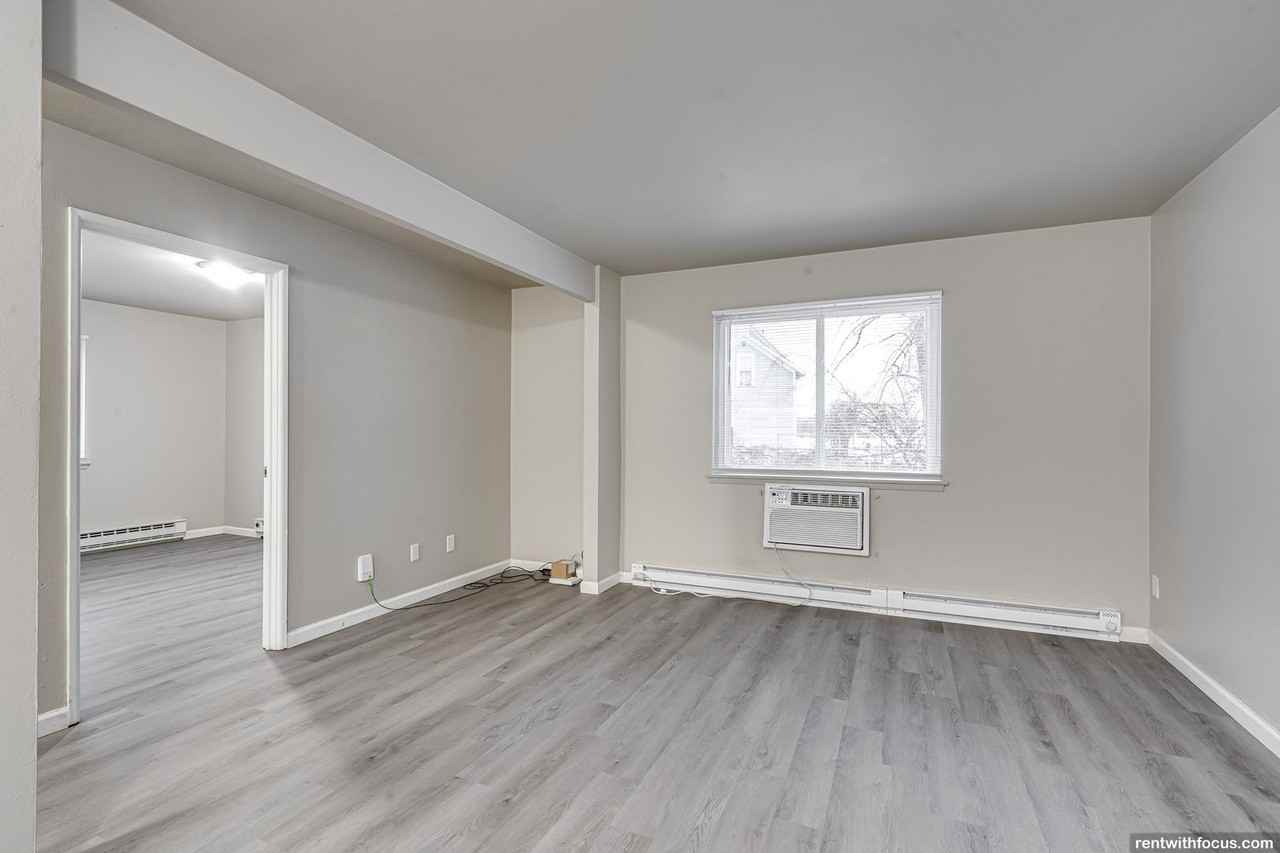 Titan Ridge - Photo 4 of 17