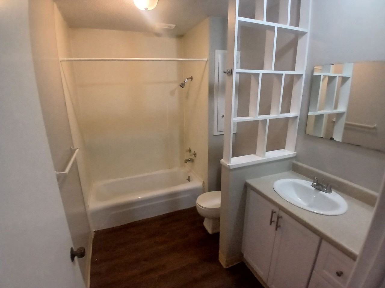 106 N Mckinley Ave - Photo 5 of 9