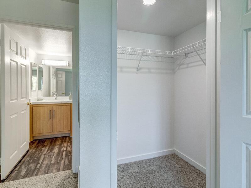 445 Redwood Street - Photo 2 of 5