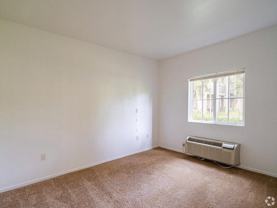 445 Redwood St - Photo 1 of 1