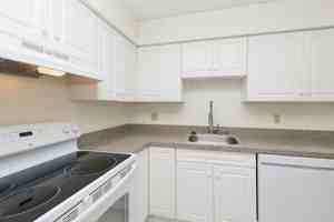 featured image of 2405 Whitney Ave