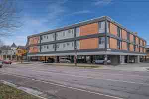 featured image of 500 S 2nd St