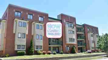 featured image of 408 E Healey St