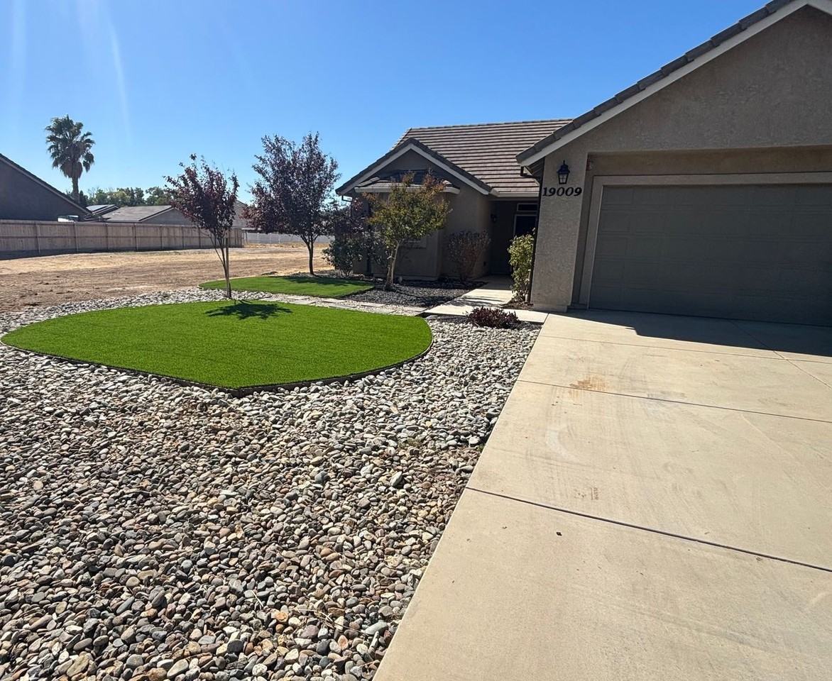 19009 Compass Dr