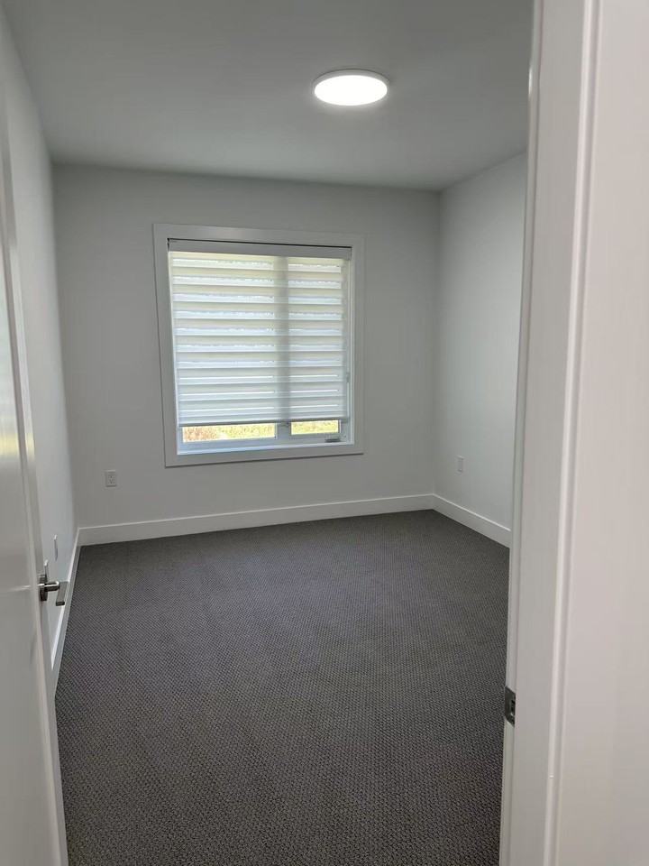 21795 40 Avenue - Photo 4 of 7