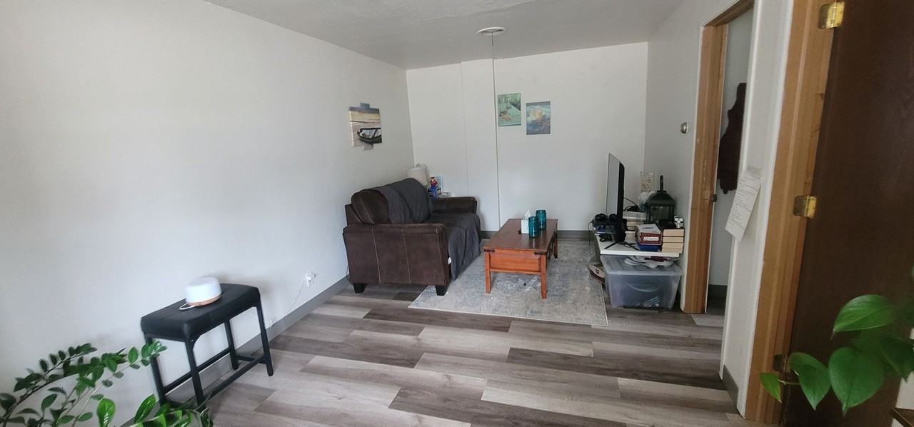 701 George St - Photo 3 of 11