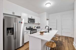 featured image of 2230 Tilbury Avenue