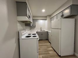 featured image of 1642 Larch St