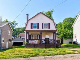 featured image of 1043 Wade St