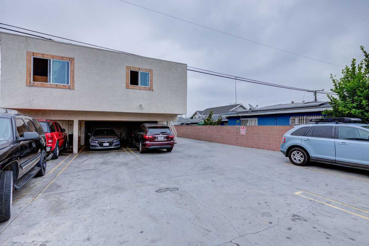 209th Street Residences - Photo 2 of 10