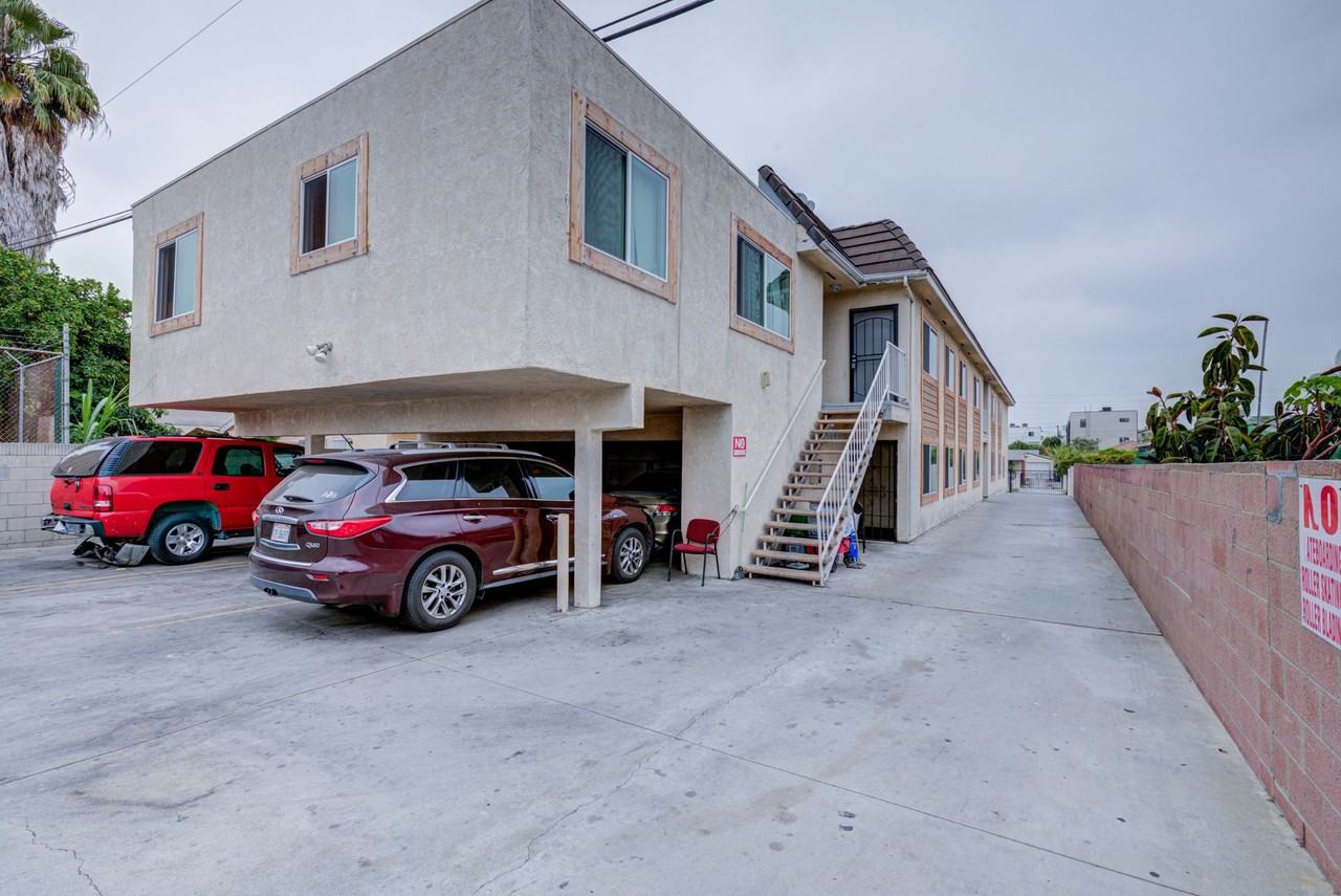 209th Street Residences - Photo 3 of 10