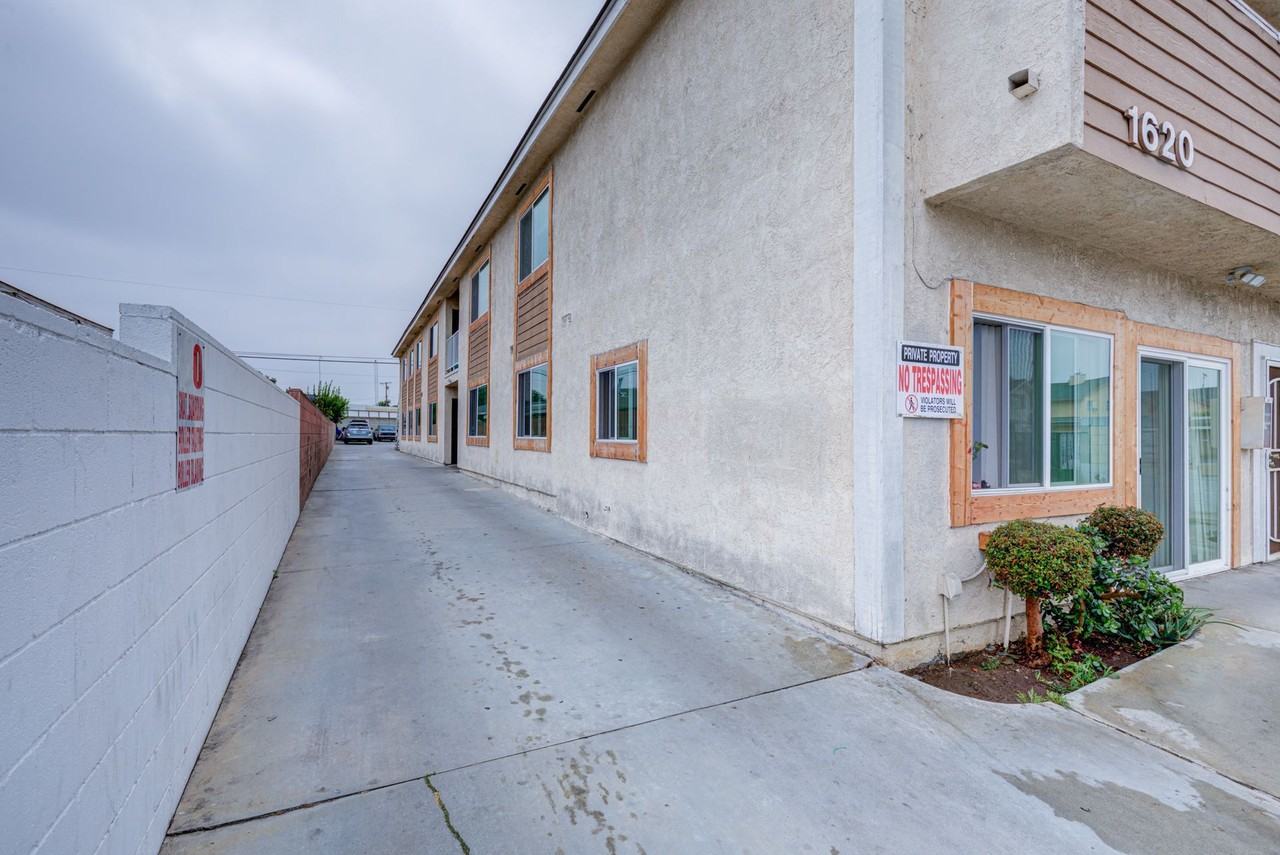 209th Street Residences - Photo 5 of 10