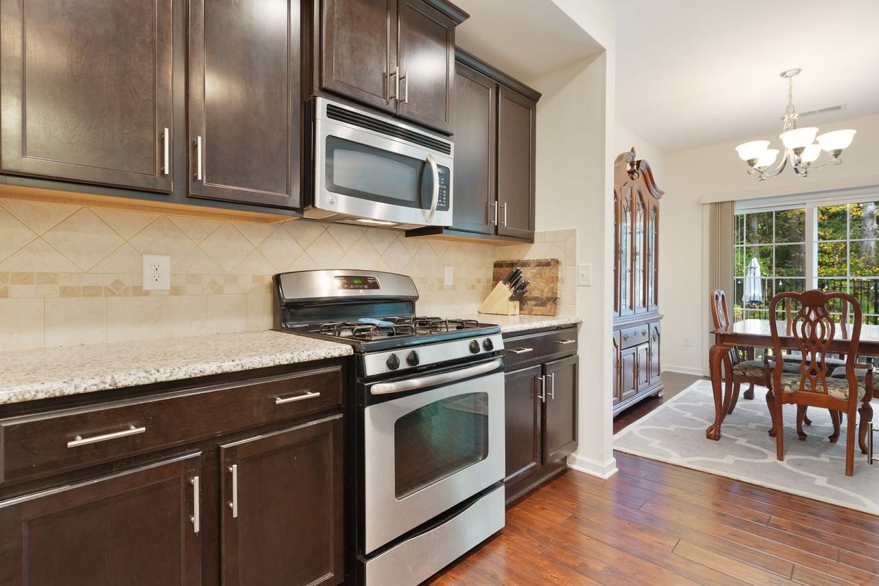 2231 Tanners Mill Dr - Photo 6 of 19
