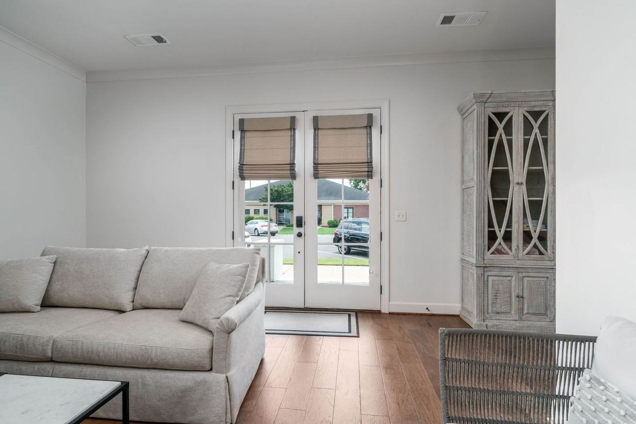 2206 Maxie Thomas Way - Photo 4 of 37