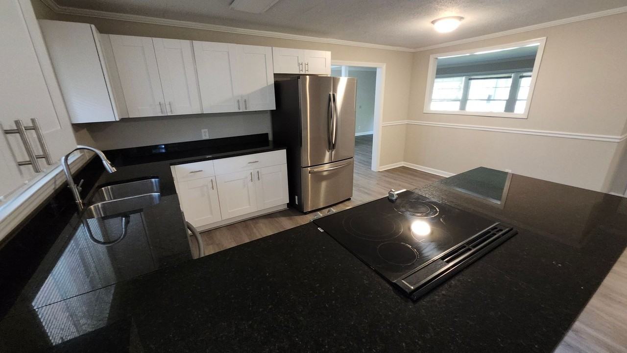 2628 Browns Mill Road - Photo 2 of 16