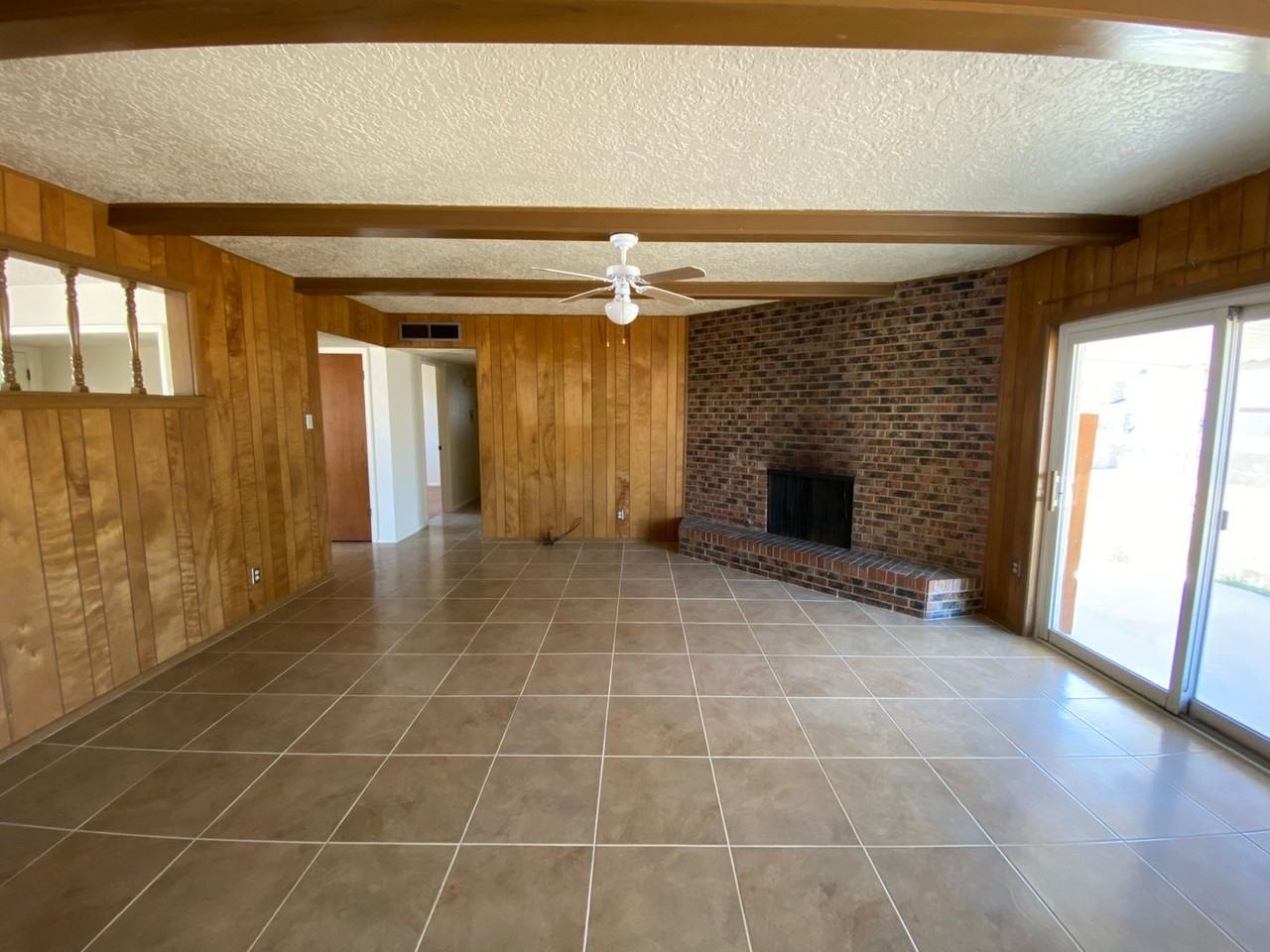 5304 Cornell Ave - Photo 7 of 30