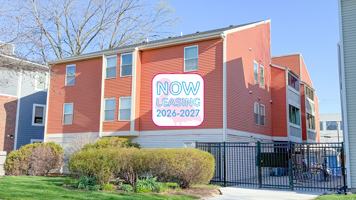 featured image of 304 E Clark St