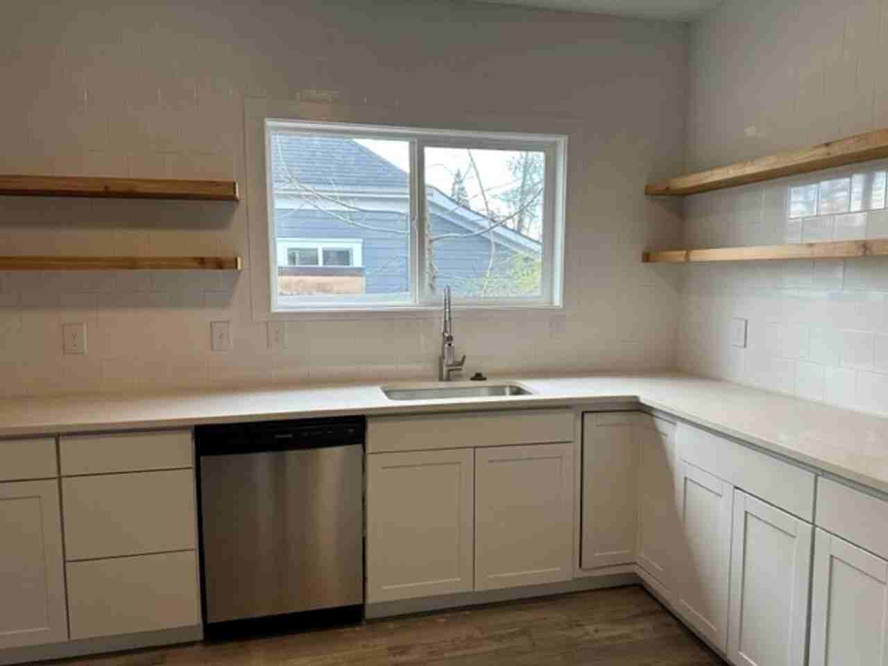191-Hazel Ave - Photo 3 of 16