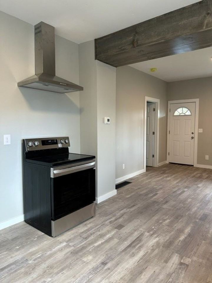 191-Hazel Ave - Photo 5 of 16