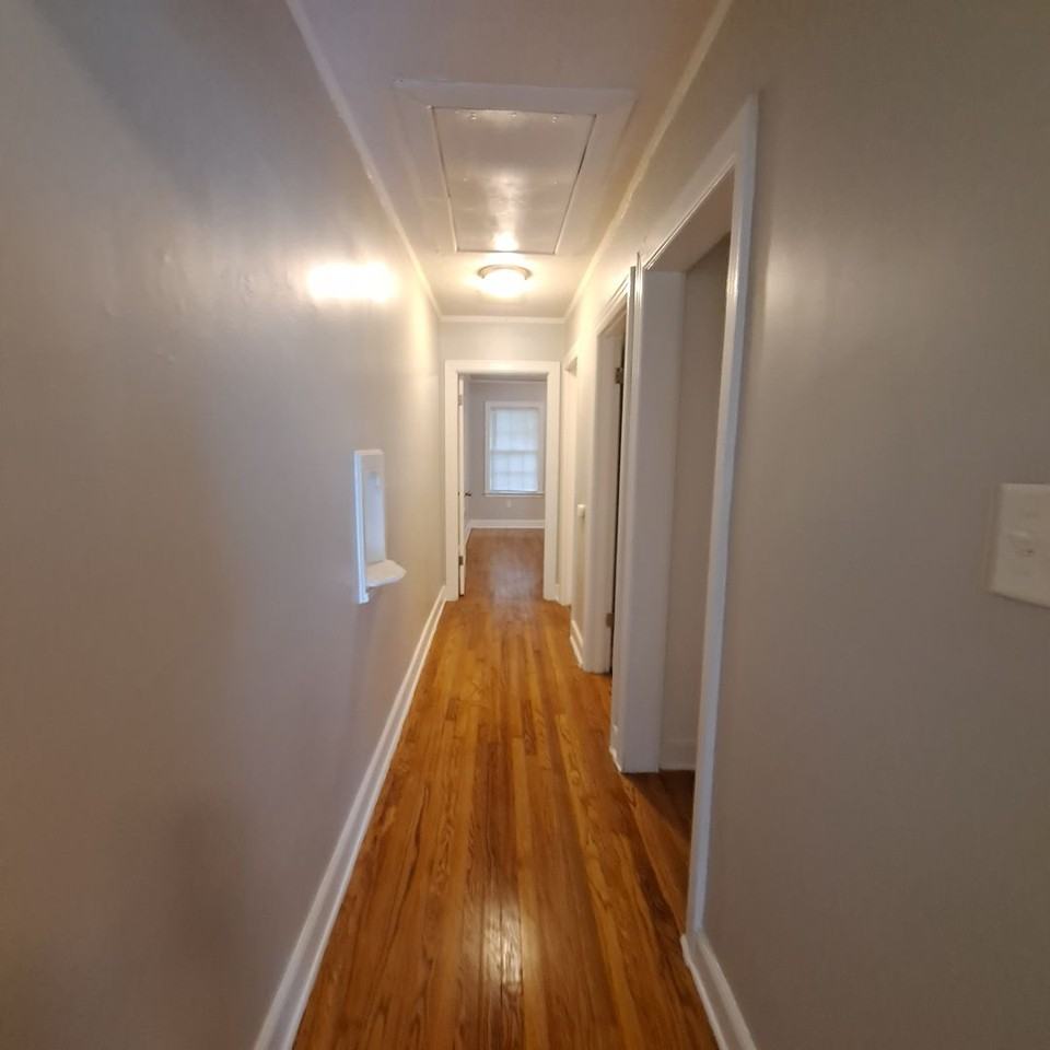 108 N Greer St - Photo 5 of 10