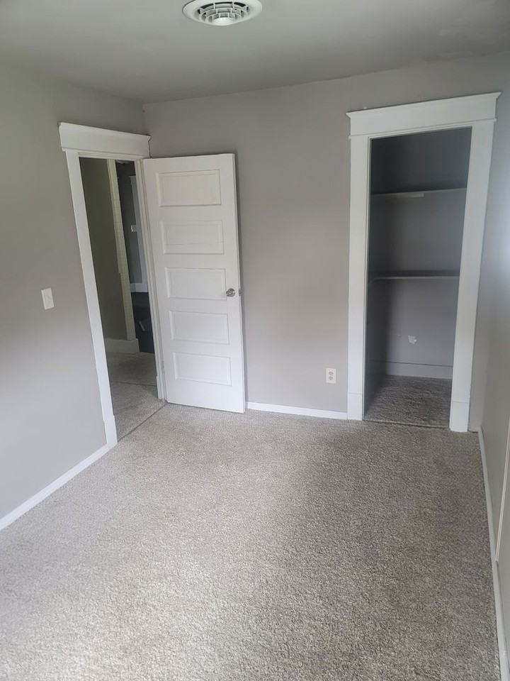 1143 Buffalo Rd 2nd Fl - Photo 4 of 9