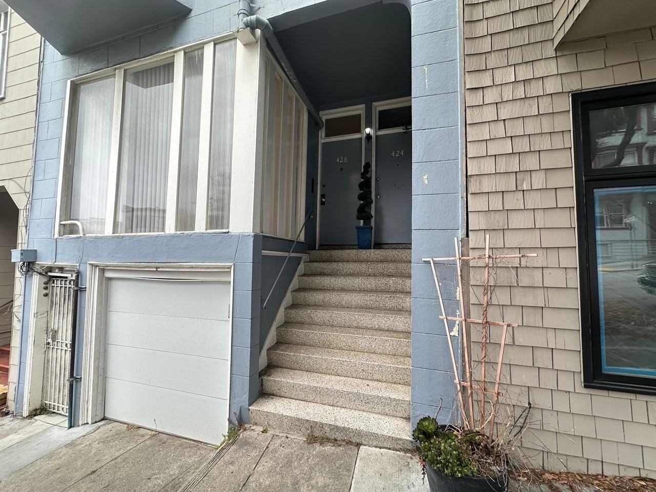 424-428 Union Street (7040r) - Photo 2 of 3