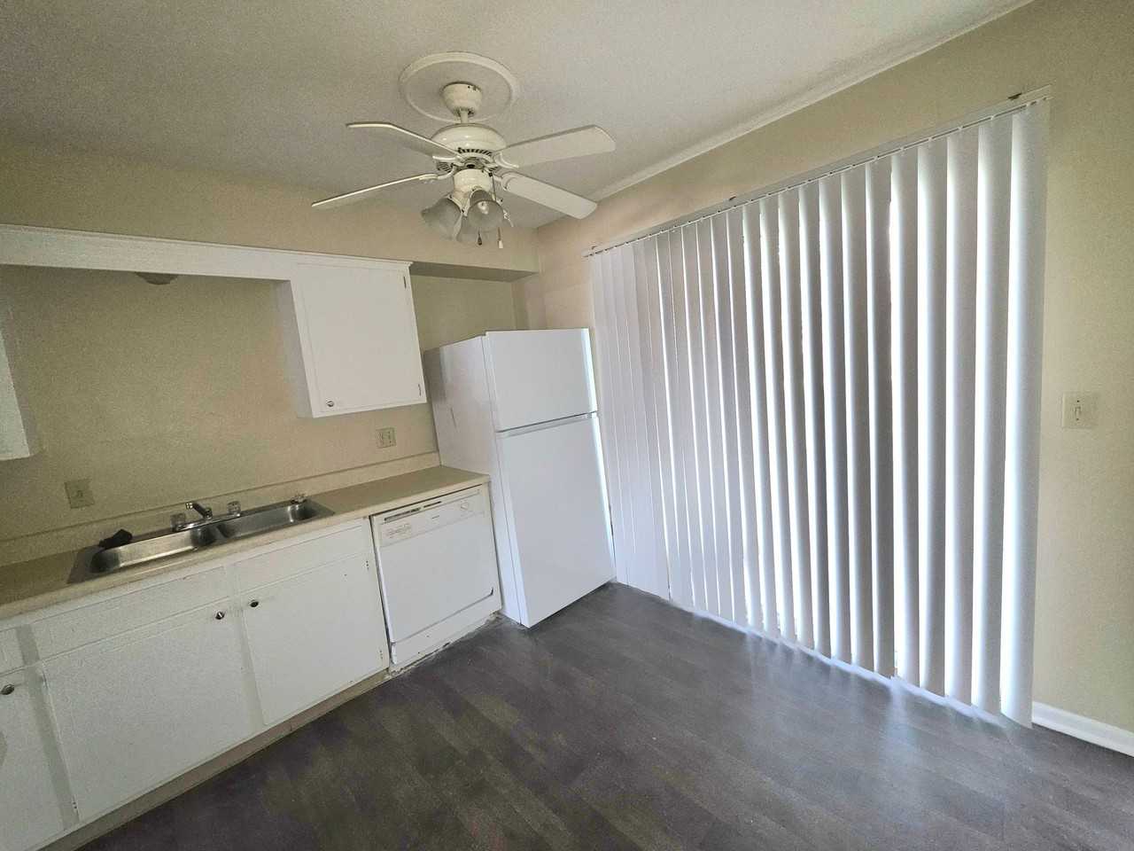 Southroads Apartments - Photo 2 of 19